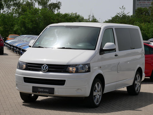 Volkswagen Transporter Kombi 2.0 TDI 84 kW 9 Míst