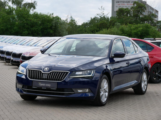 Škoda Superb 1.8 TSI 132 kW Ambition Plus