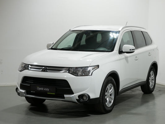 Mitsubishi Outlander 2.2 DI-D 110 kW Intense