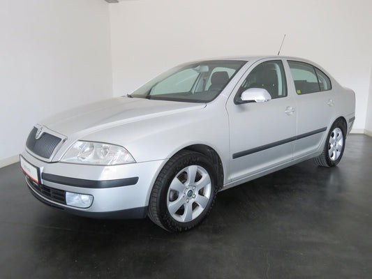 Škoda Octavia 1.6 MPI 75 kW ELEGANCE