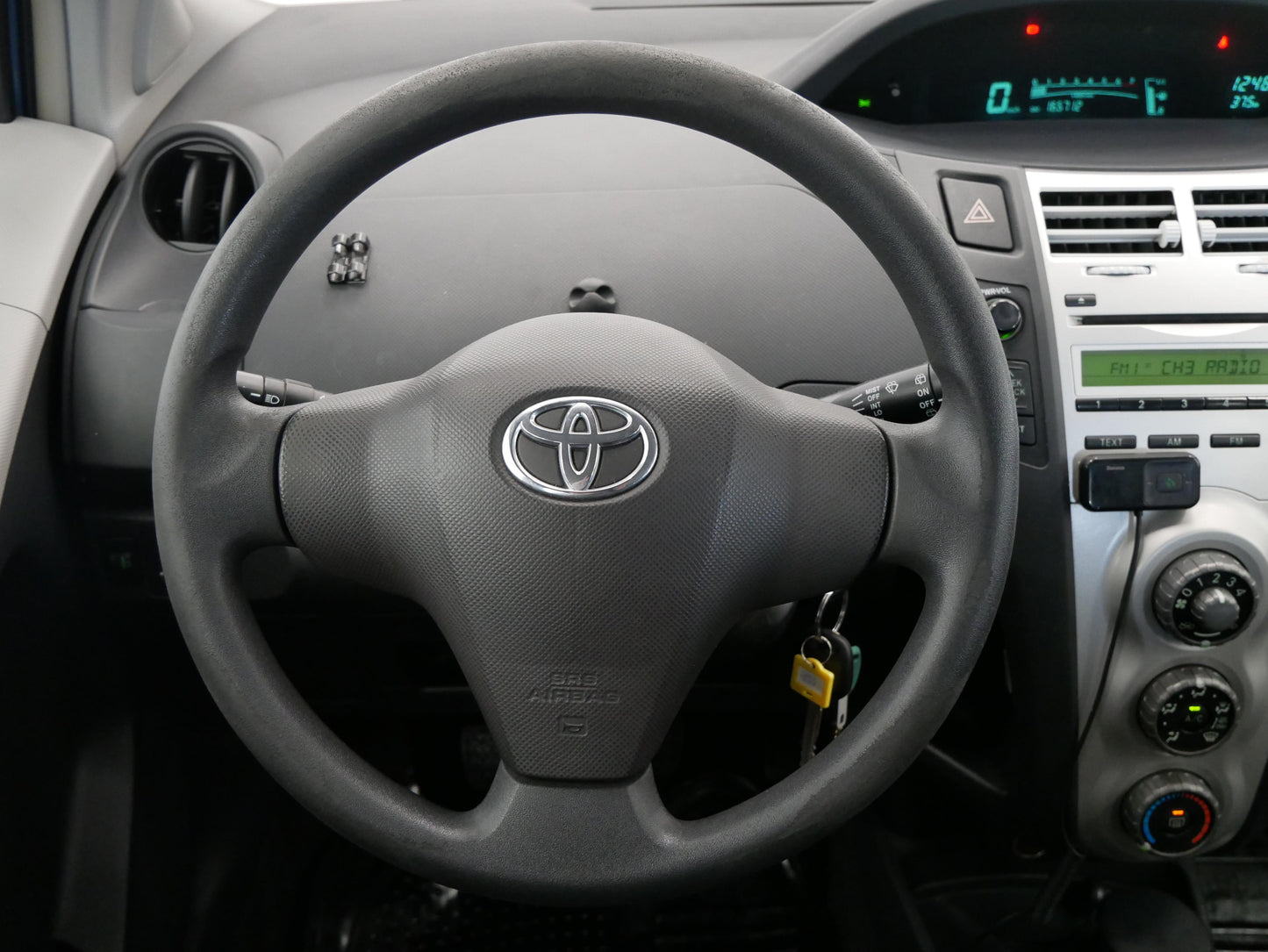 Toyota Yaris 1.3 VVT-i Terra Cool