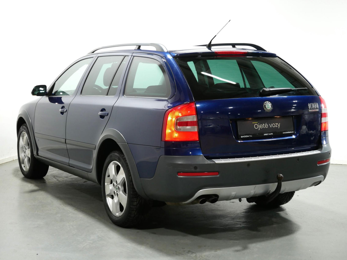 Škoda Octavia 2.0 FSI 16V 110 kW Scout