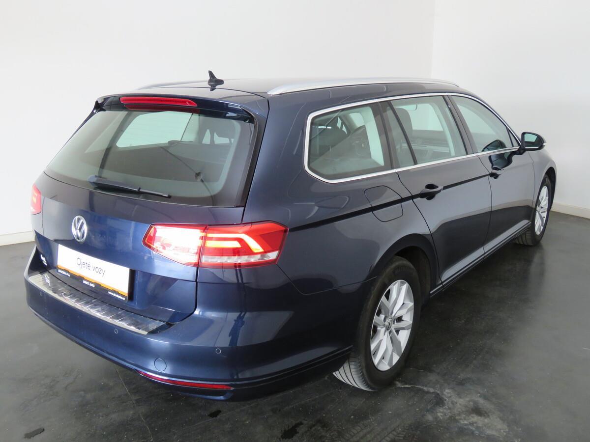 Volkswagen Passat 2.0 TDI 110 kW Comfort Line