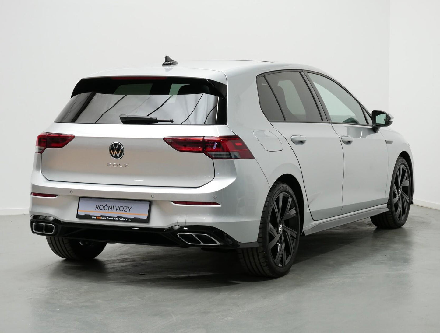 Volkswagen Golf 1.5 TSI R-line