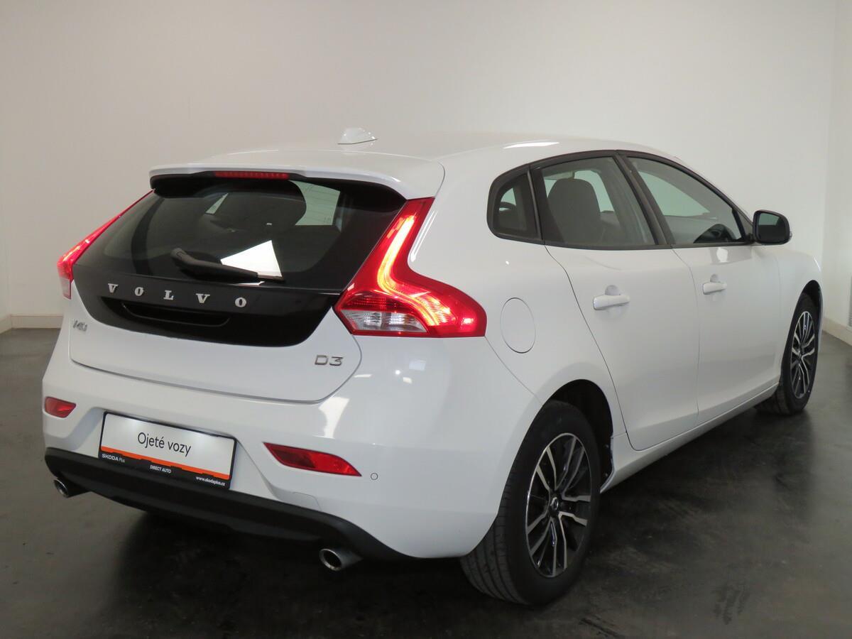 Volvo V40 2.0 D3 110 kW Momentum