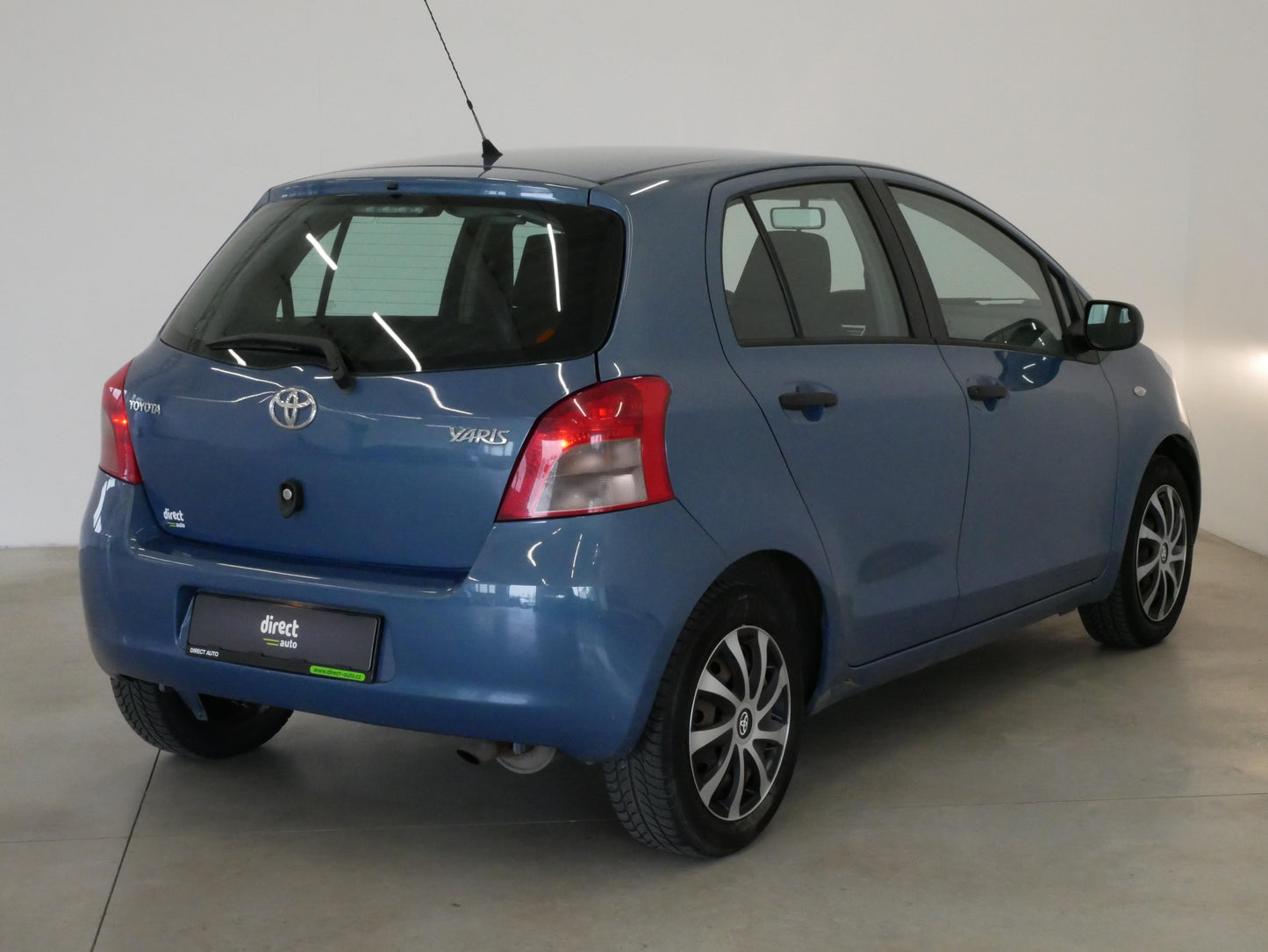 Toyota Yaris 1.3 VVT-i Terra Cool