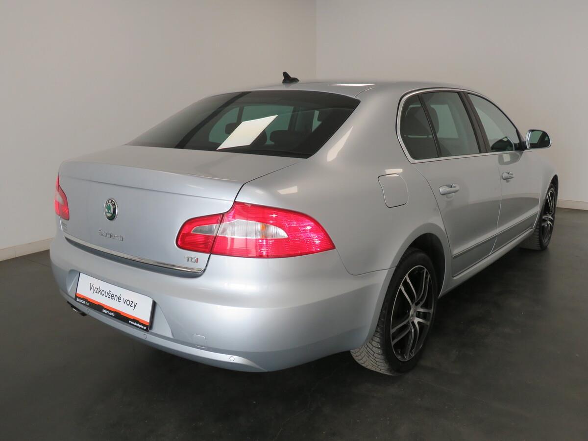 Škoda Superb 2.0 TDI 103 kW Elegance