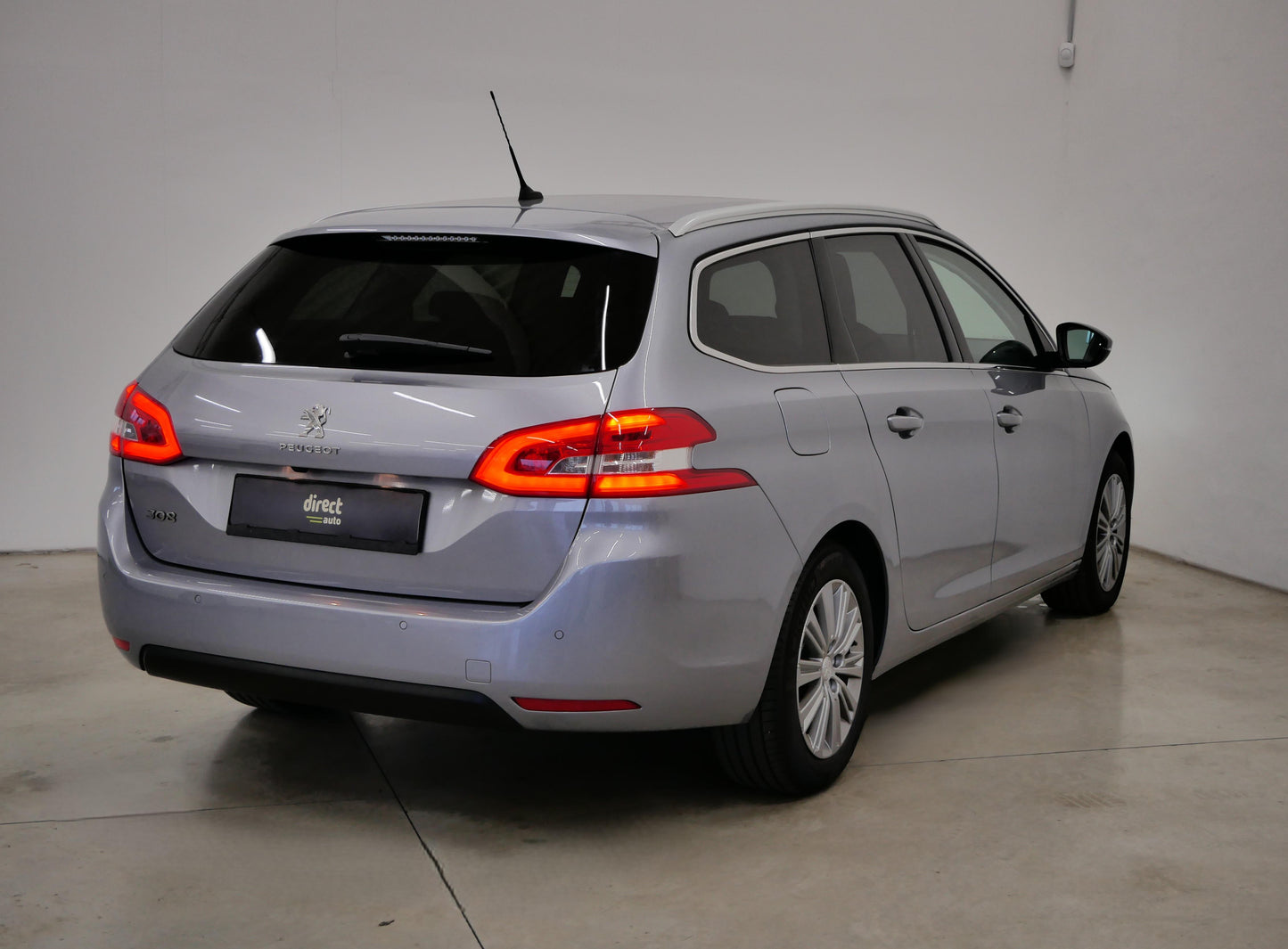 Peugeot 308 1.2 PureTec 96 kW Allure Pack