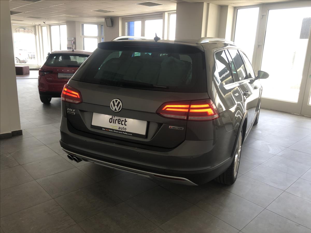 Volkswagen Golf 2.0 TDI Alltrack