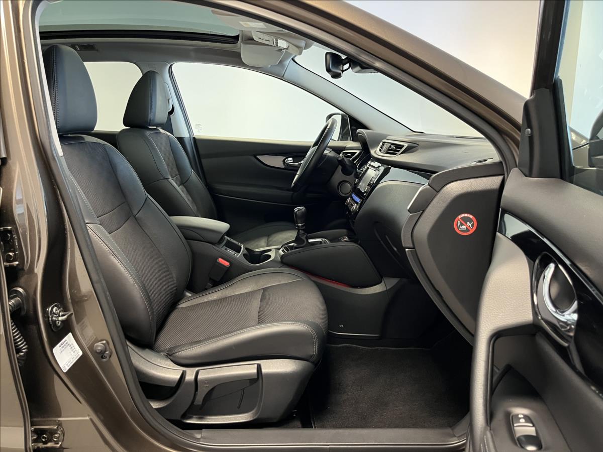 Nissan Qashqai 1.6 DIG-T Tekna