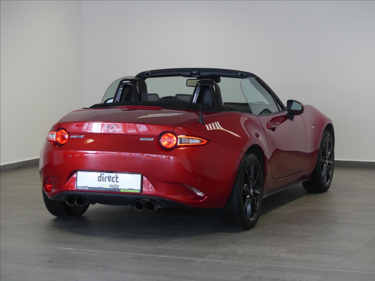 Mazda MX-5 2.0 Skyactiv-G Revolution