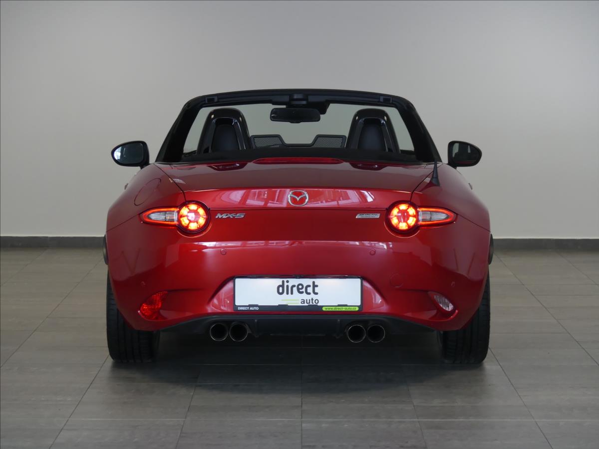 Mazda MX-5 2.0 Skyactiv-G Revolution