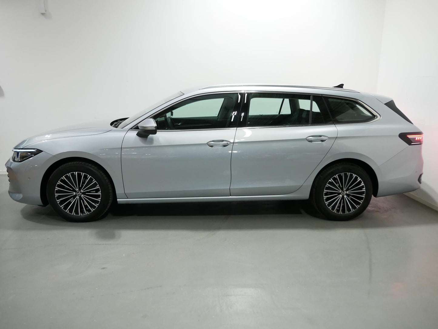 Volkswagen Passat Variant 2,0 TDI 110 kW Elegance