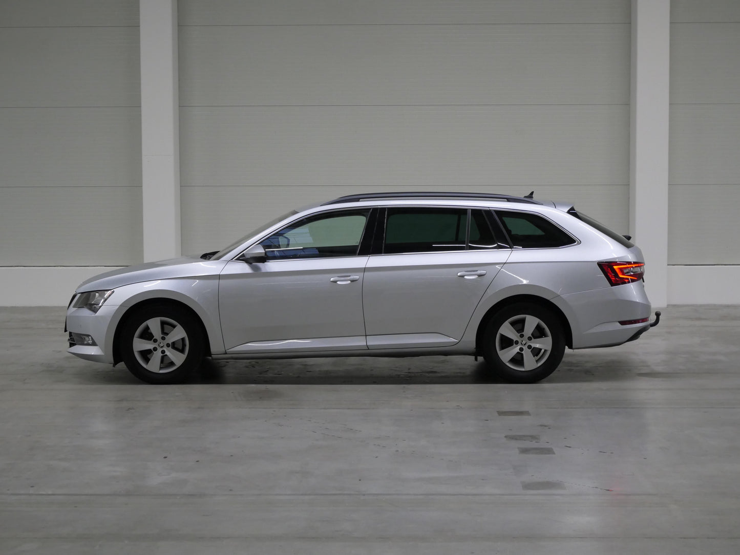 Škoda Superb 1.6 TDI 88 kW Ambition+