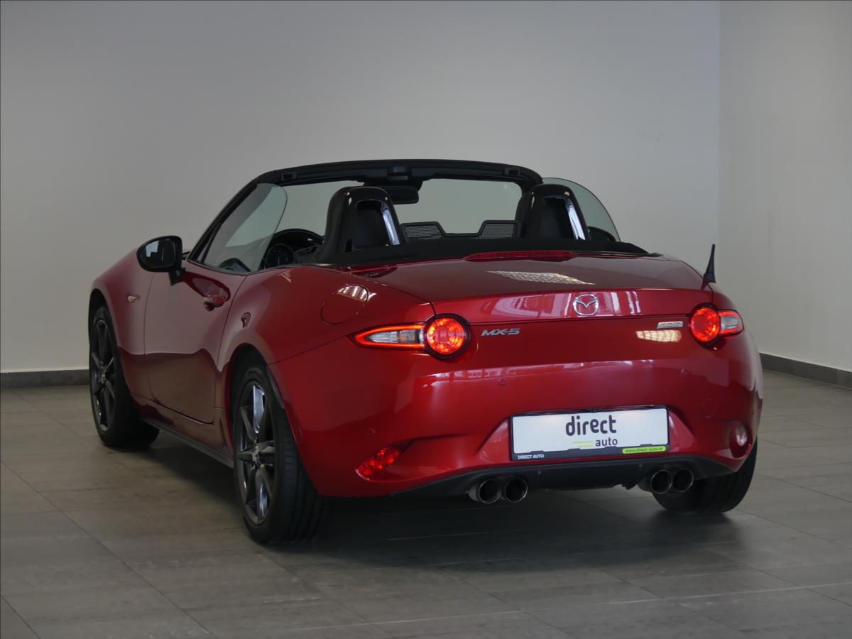 Mazda MX-5 2.0 Skyactiv-G Revolution