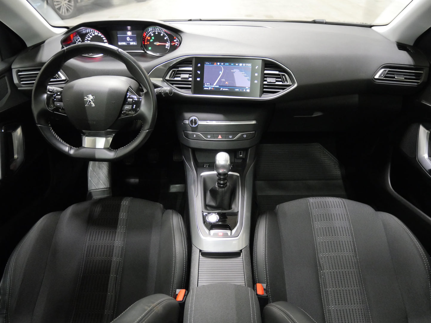 Peugeot 308 1.2 PureTech 96 kW Allure