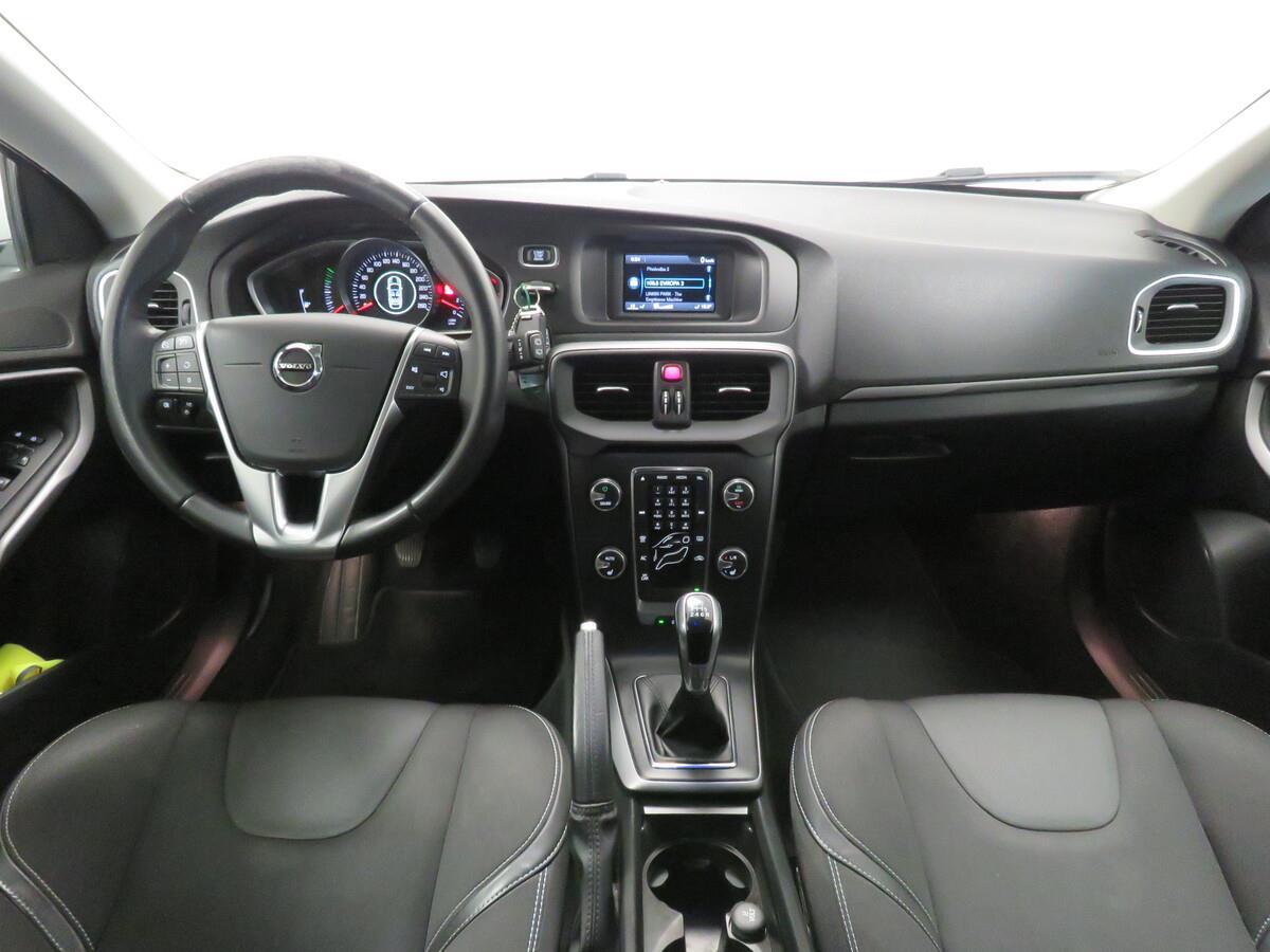 Volvo V40 2.0 D3 110 kW Momentum