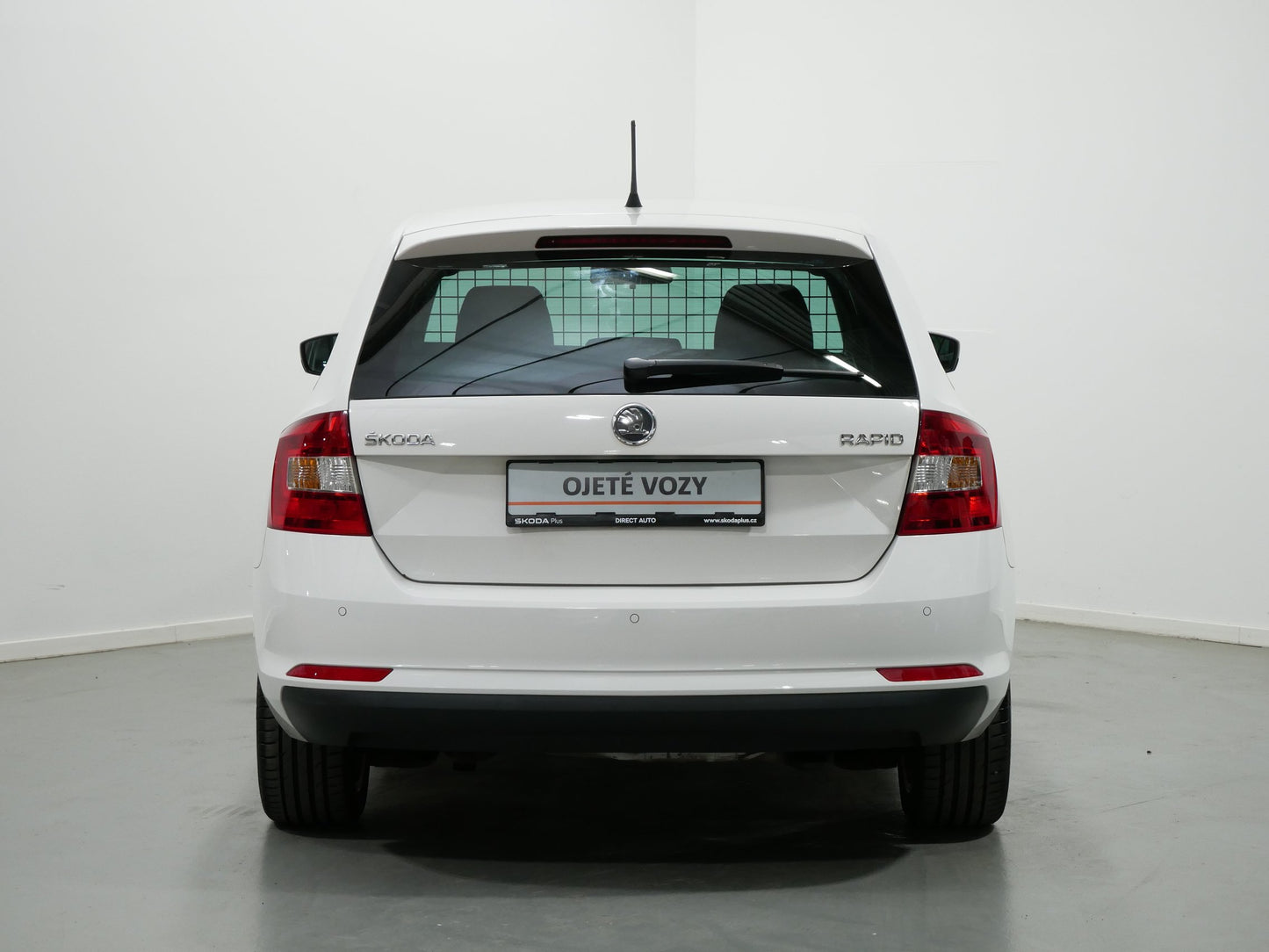 Škoda RAPID SPB AMB TS 77/1.2 M6F