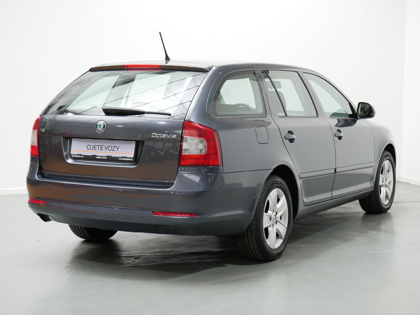 Škoda Octavia 1.6 TDI/77kW/AMBI+/KLIMA/TEMPOMAT