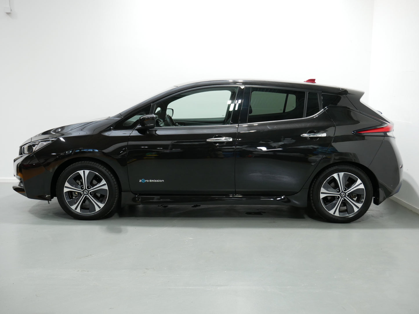 Nissan LEAF TEKNA 110kW/DPH/BOSE/NAVI