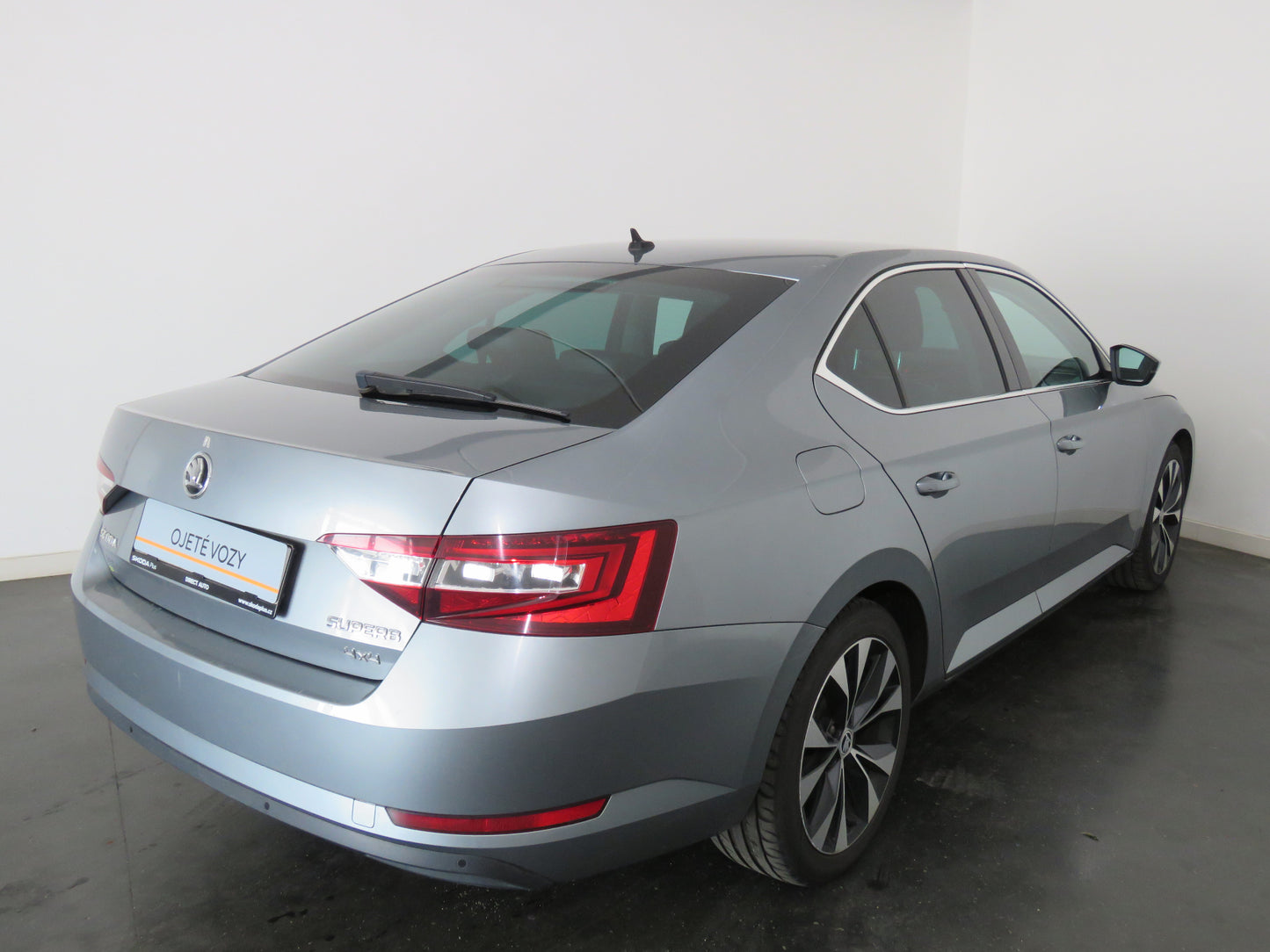 Škoda Superb 2.0 TDI 140 kW 4x4 DSG Style Plus