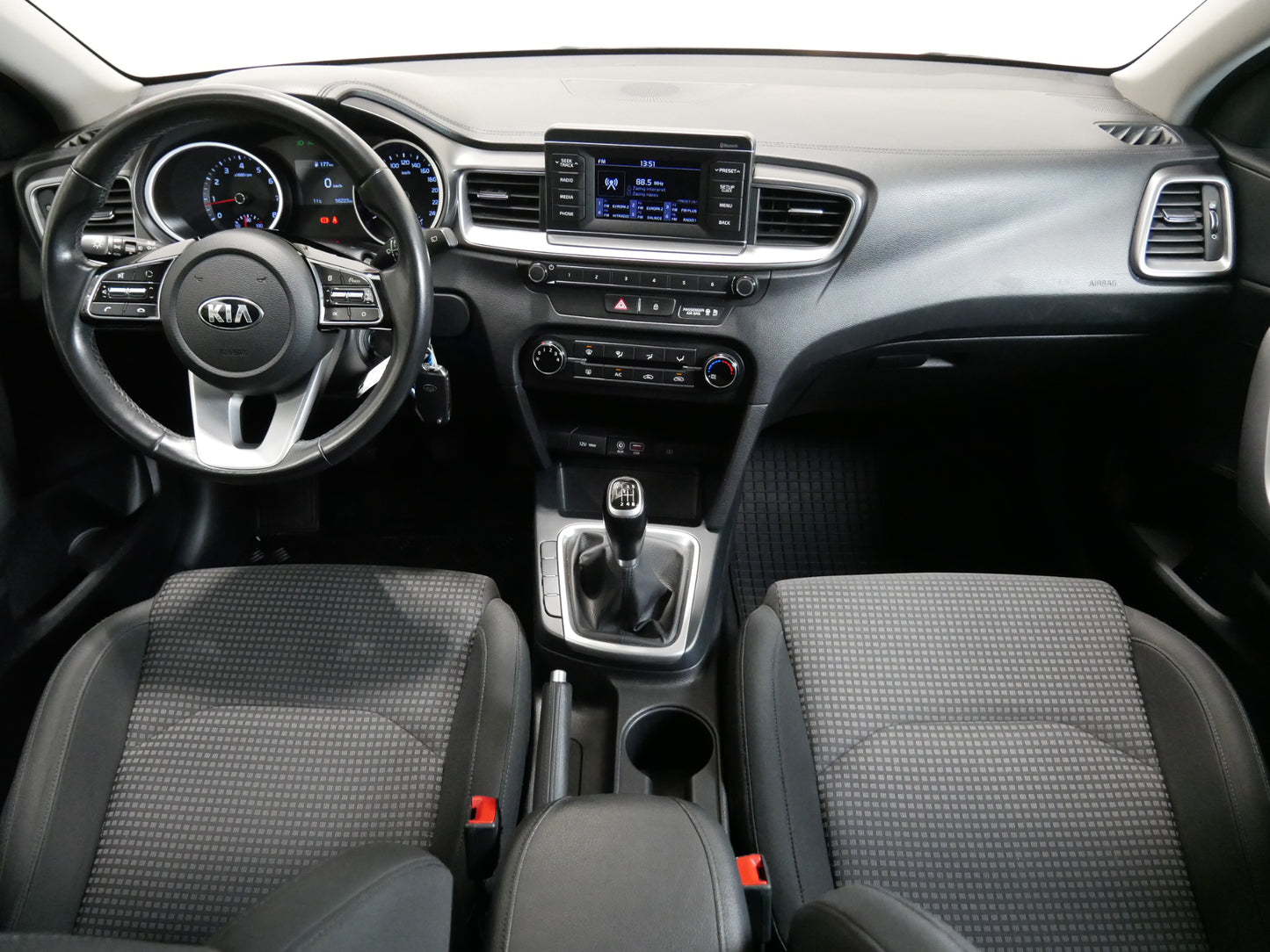 Kia Ceed 1.4 CVVT/73kW/1.MAJ/SERVIS/DPH/CZ/TEMPOMAT