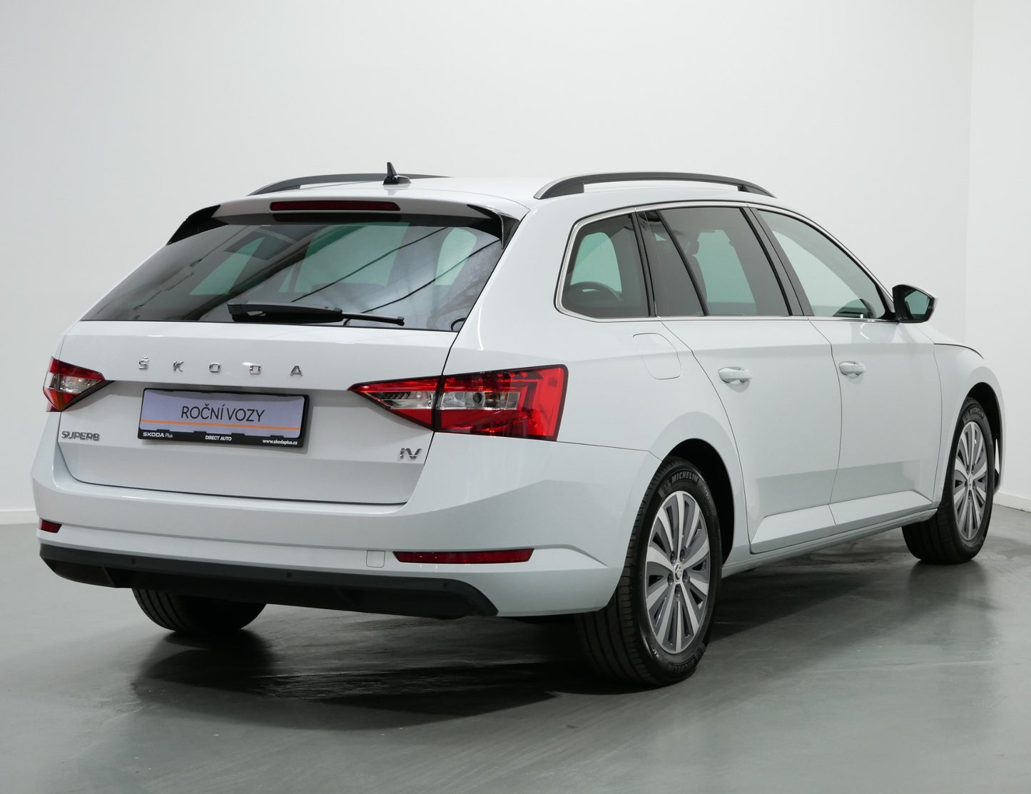 Škoda Superb iV iV/160 kW/DSG/LED/NAVI/DCC/DPH/ZÁRUKA/VirtualCOCKP