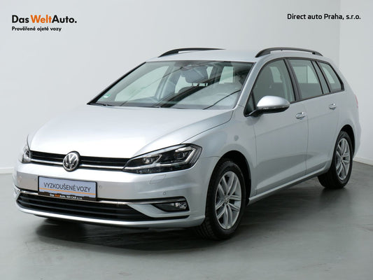 Volkswagen Golf 1.5 TSI/110 kW/DSG/WEBASTO/DPH