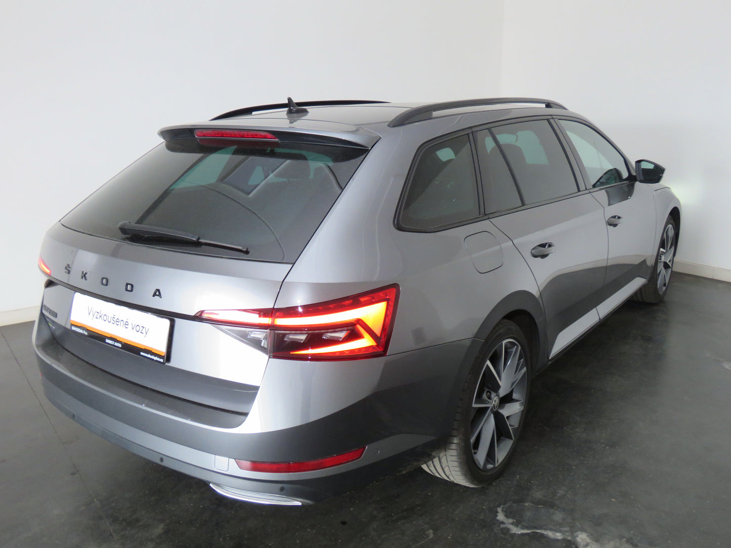 Škoda Superb 2.0 TSI 140 kW Sportline Top