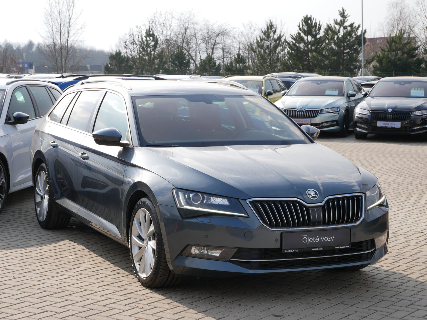 Škoda Superb 2.0 TDI 140 kW Style