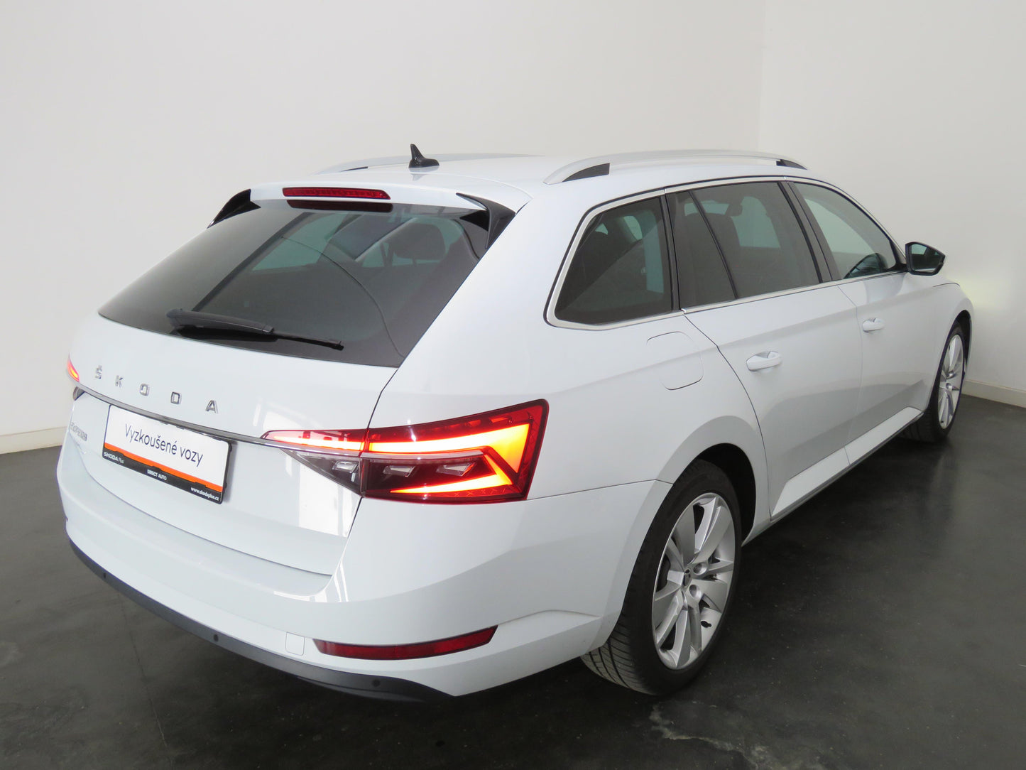 Škoda Superb 2.0 TDI 110 kW Style Plus Extra