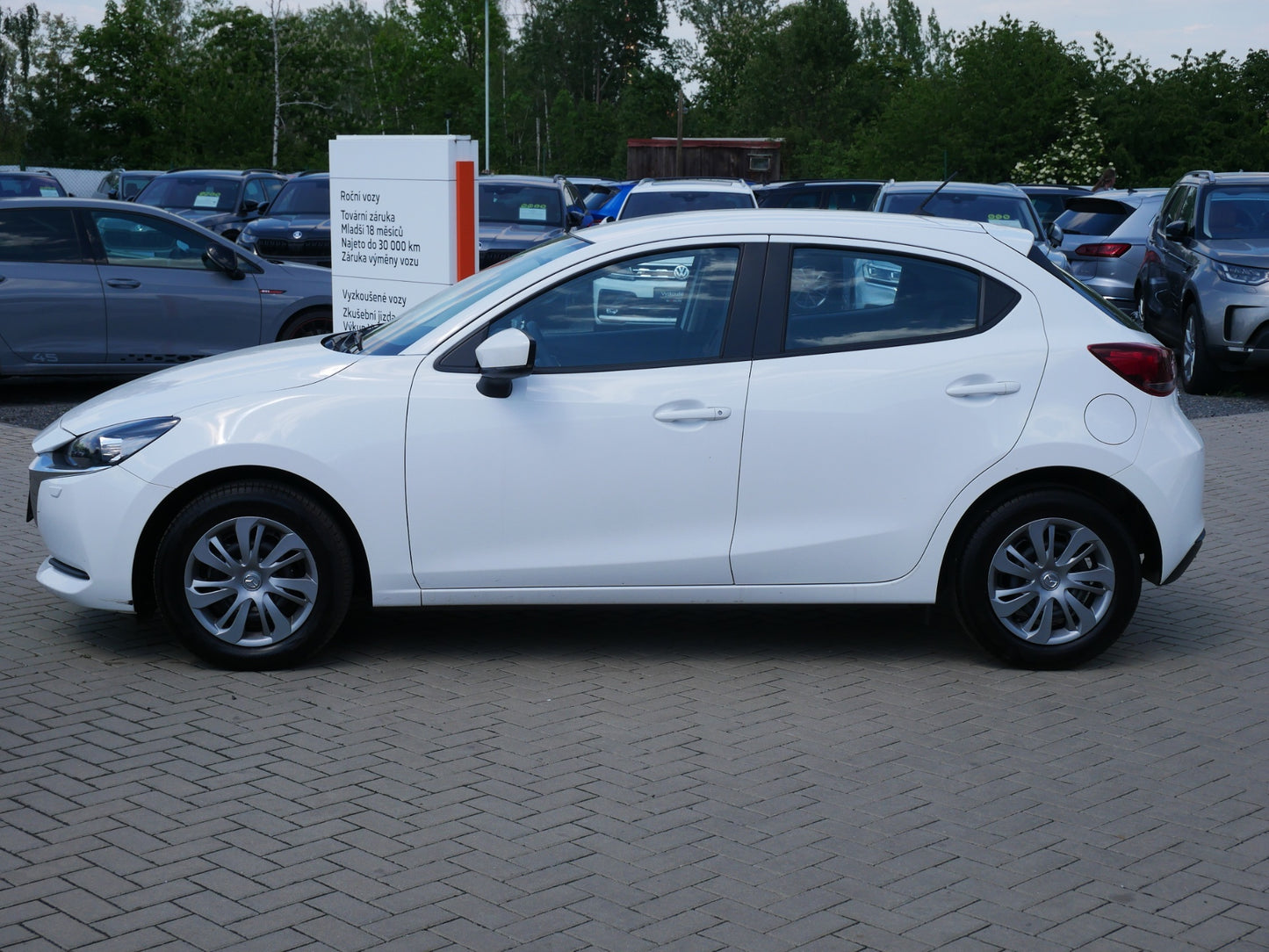 Mazda 2 1.5 i 66 kW Challenge