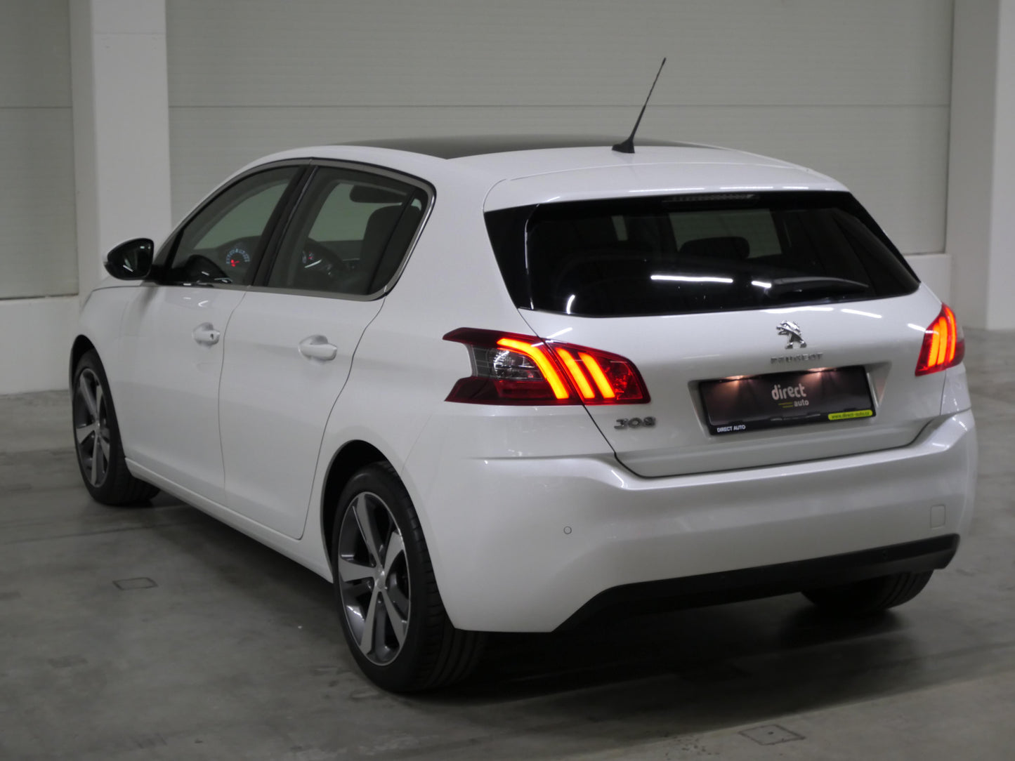 Peugeot 308 1.2 PureTech 96 kW Allure