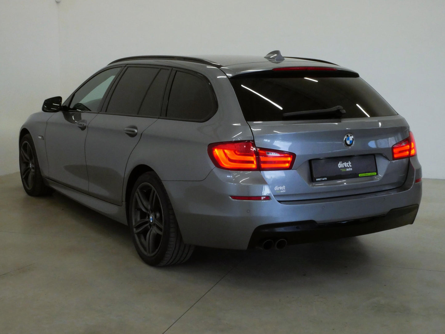 BMW Řada 5 530d xDrive M-paket Touring