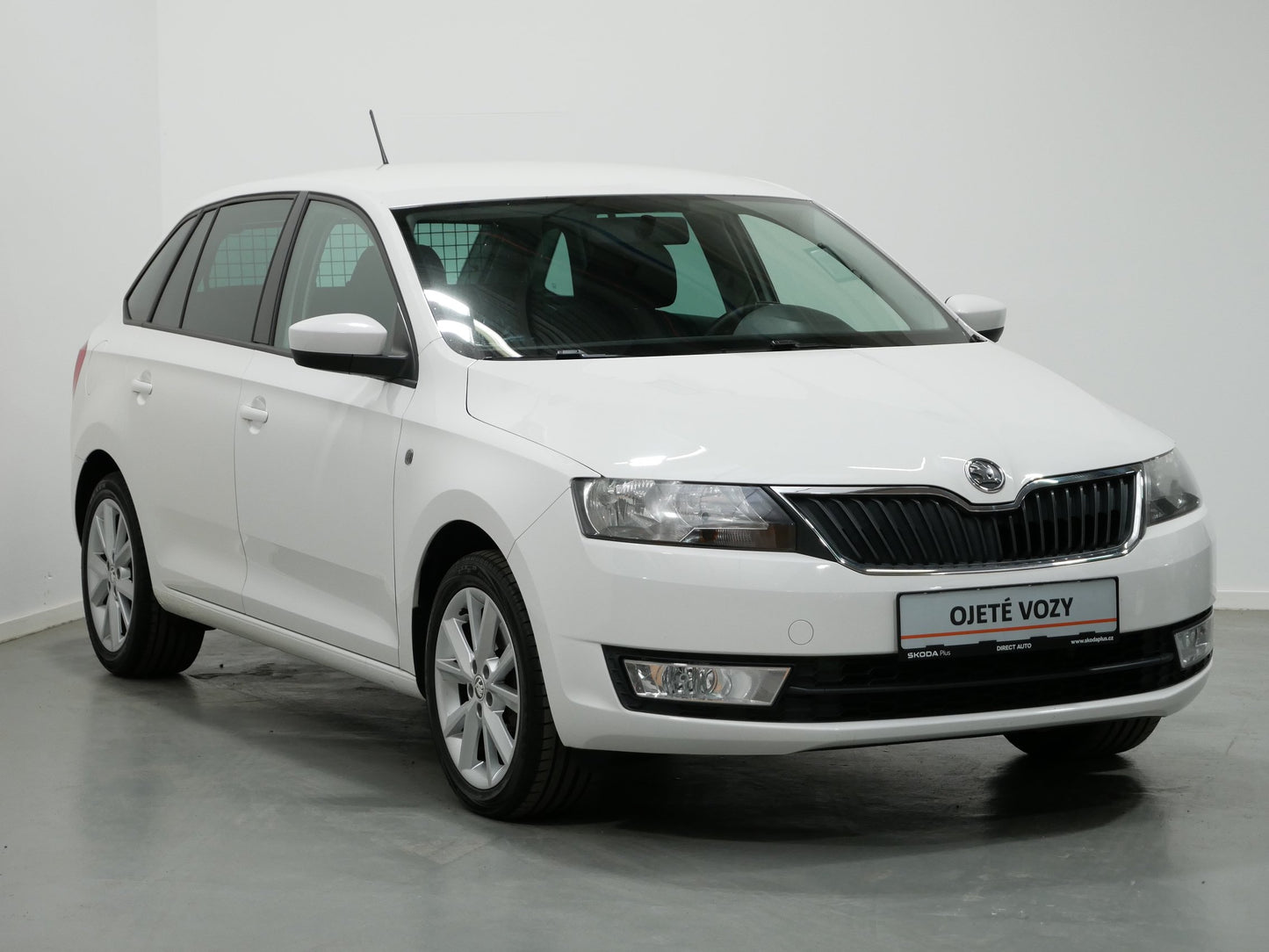 Škoda RAPID SPB AMB TS 77/1.2 M6F