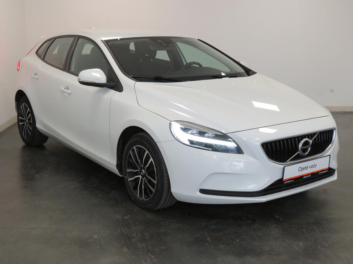 Volvo V40 2.0 D3 110 kW Momentum