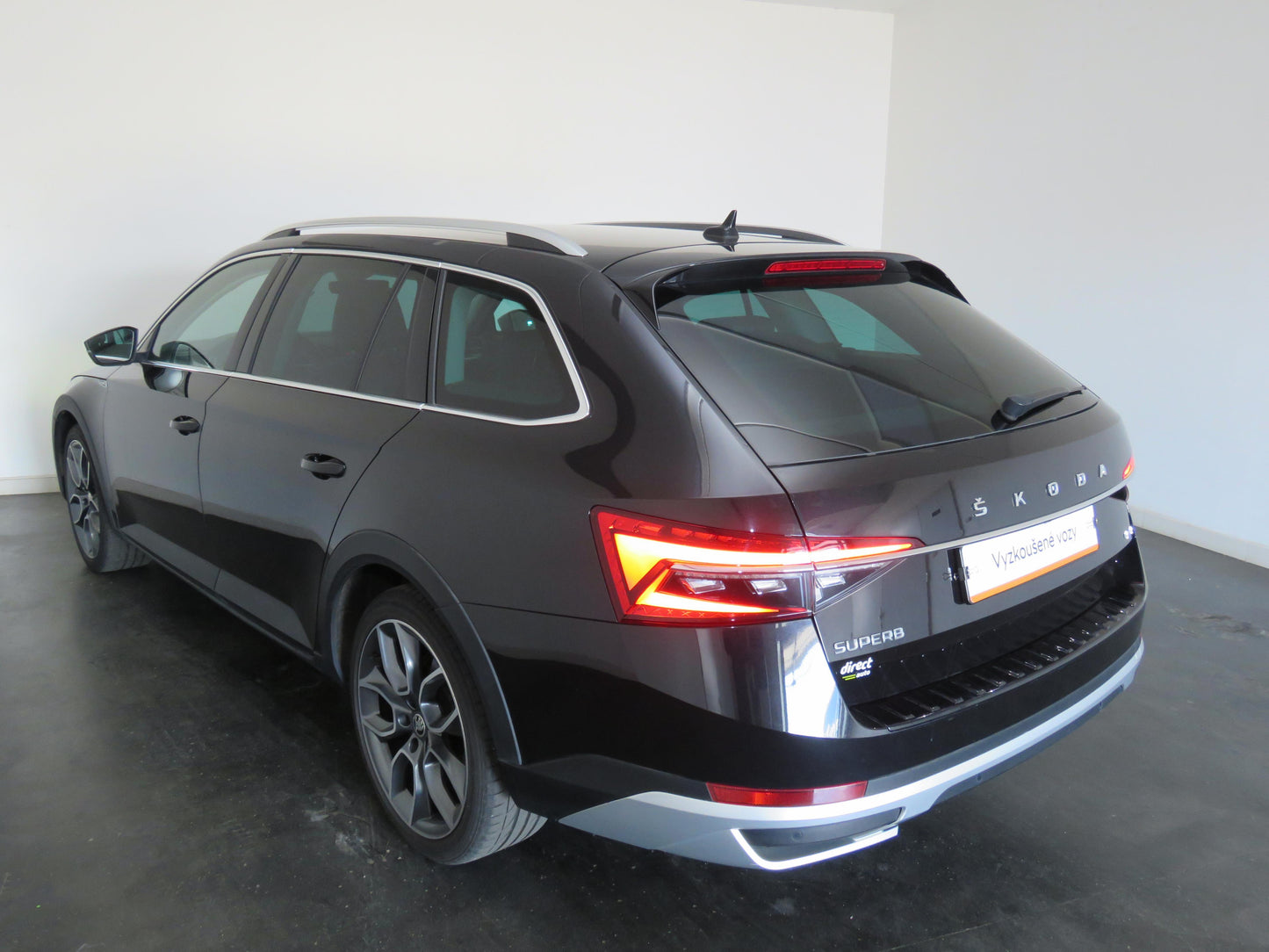 Škoda Superb 2.0 TDI 140 kW Scout