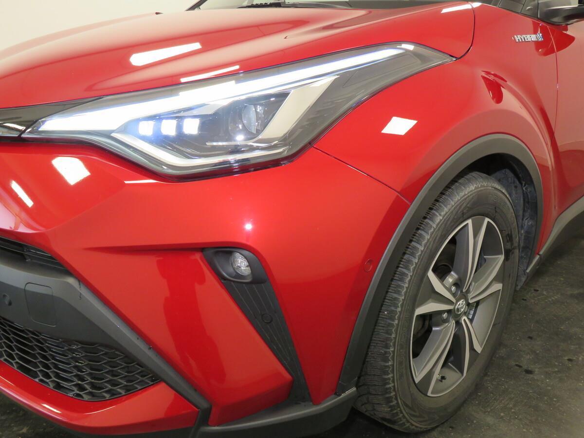 Toyota C-HR 2.0 Hybrid E-CVT 112 kW